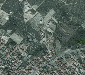 ZEMLJIŠTE U VODICAMA - cover