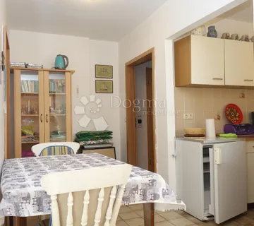 SELCE, Apartmanska kuća sa pogledom na more - cover