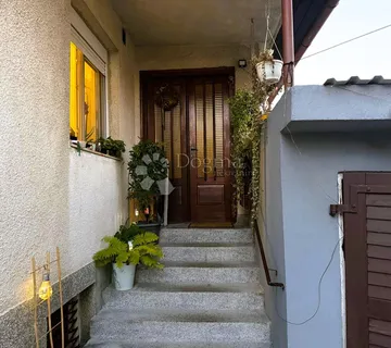 Dom za miran život u blizini svih sadržaja - cover