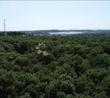 Poljoprivredna parcela s pogledom na more - Ližnjan