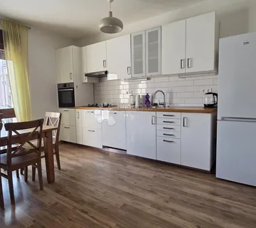Stan u centru V. Gorice 62m2 - Velika Gorica