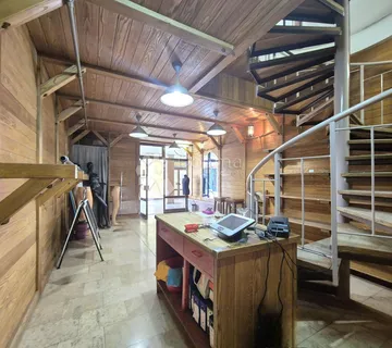 Požega, pješačka zona, poslovni prostor, 61m2, prodaja