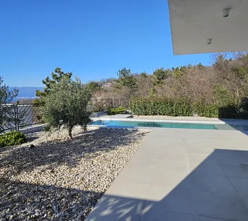 Duplex kuća u Kostreni! - Rožmanići, Kostrena