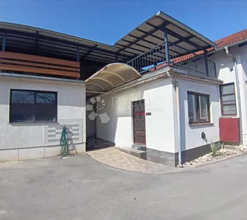 Poslovno-stambena kuća s velikim potencijalom - Virovitica