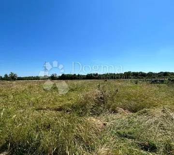 Poljoprivredno zemljište u Puli, Busoler - 1290m2 - Pula