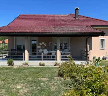 MIR, PRIRODA I POTENCIJAL NA JEDNOM MJESTU - cover