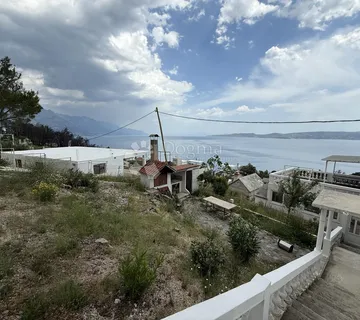 Dva apartmana, Marušići - Marušići, Omiš