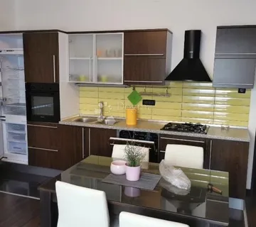 Belveder-adaptiran,2s+db,62.53m2,balkon odmah useljiv - Rijeka