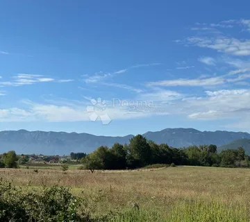 Građevinsko zemljište na mirnoj lokaciji Gospić - Popovača Pazariška, Gospić