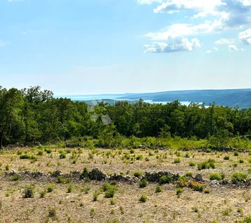 ATRAKTIVNO GRAĐEVINSKO ZEMLJIŠTE, POGLED MORE 8.600m2 ! - Labin