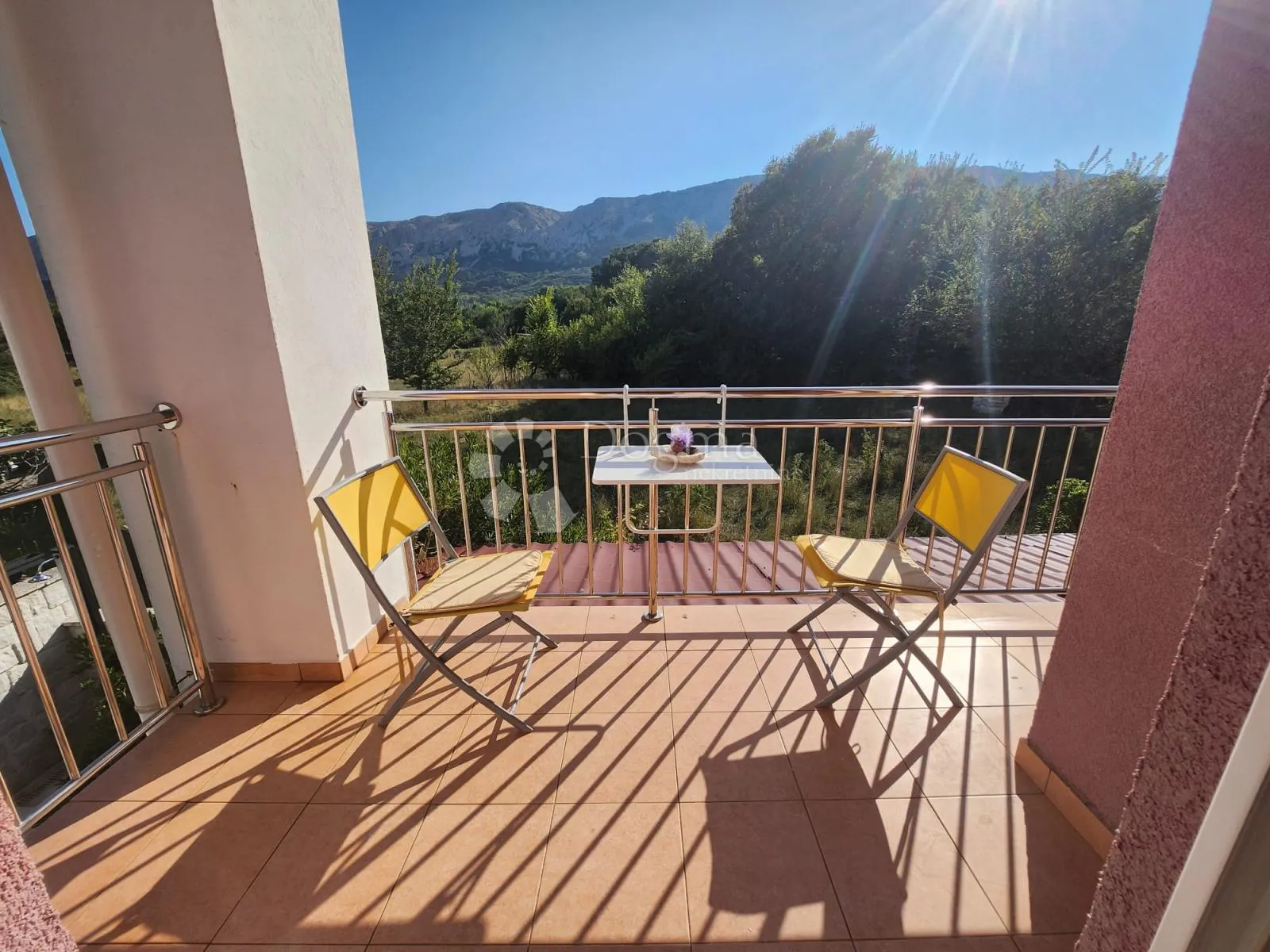 BAŠKA - 2 SOBAN APARTMAN - BLIZU PLAŽE  - cover
