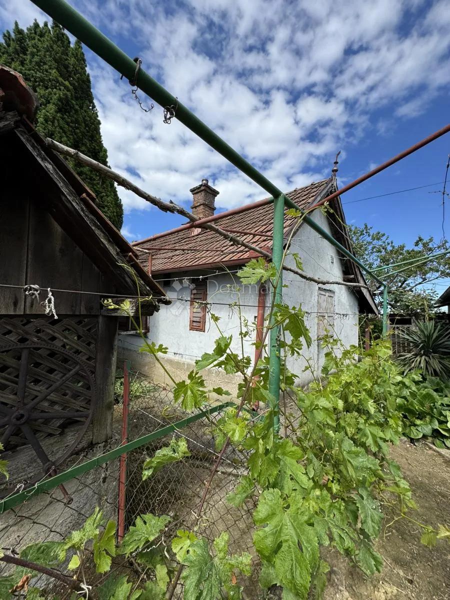 Vaš miran kutak blizu gradske vreve - cover