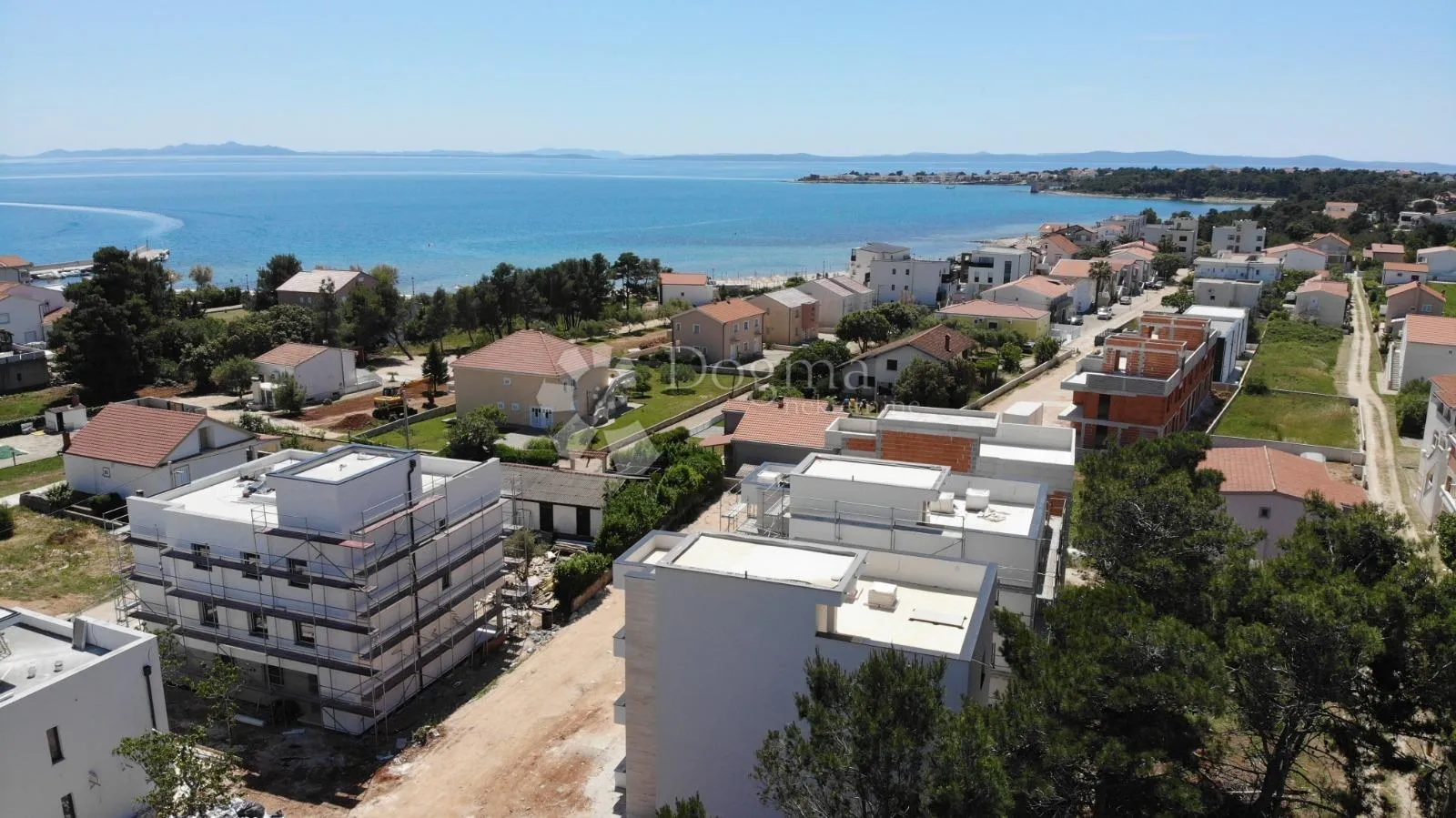 VIR LUKSUZNI APARTMAN ZGRADA C -2 KAT + KROVNA TERASA - cover