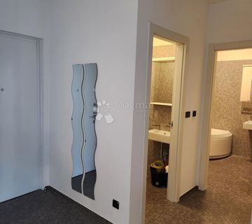 2S+DB RIJEKA CENTAR - STAN U PAMETNOJ ZGRADI S PARKING GARAŽOM - cover