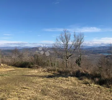 MOTOVUN - PREKRASNO IMANJE S PANORAMSKIM POGLEDOM - cover