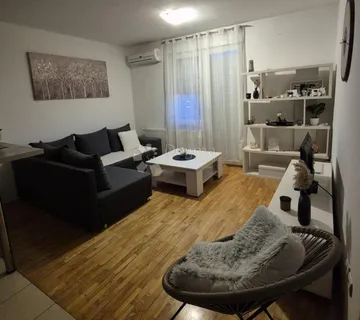 Moderna garsonjera s pogledom – Retfala - cover