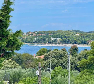 Garsonjera sa pogledom na more-ROVINJ