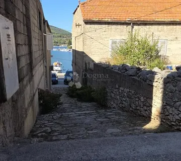 Obiteljska Kuća, 1.red Do Mora, Vela Luka, Centar