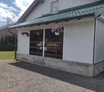 KOMFORNA KUĆA NOVIJE GRADNJE SA IMANJEM - cover