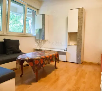 Turnić, 33 m2, odličan prilaz - Rijeka