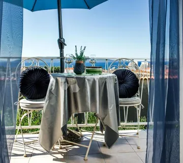 Ekskluzivna Investicija s Pogledom na More - Makarska