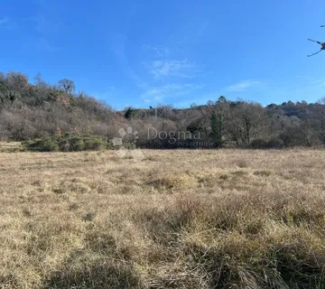 GRAĐEVINSKO ZEMLJIŠTE 1250 m2 - Labin