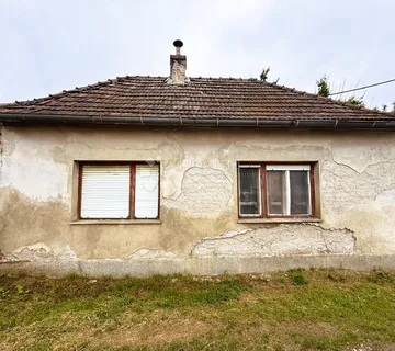 Prodaje se kuća za rušenje - Goričan - cover