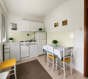 ZAPRUĐE | 1-SOBAN STAN 32 m² - cover