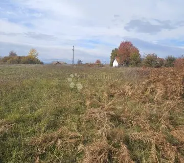 MJEŠOVITO ZEMLJIŠTE GOSPIĆ 16312 m2