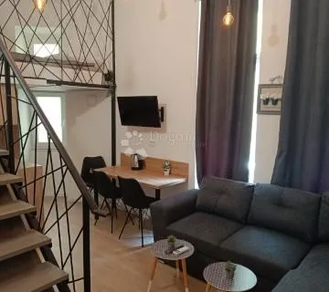 Garsonijera,Belveder,uređena i namještena garsonijera sa balkonom - cover