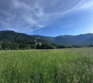 BRUŠANE  ZEMLJIŠTE 7373 m2 (podnešen zahtjev za prenamijenu u građevinsko) - cover