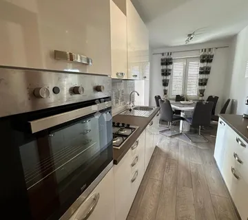  Crikvenica Hrusta  stan s pogledom na morenajam - cover