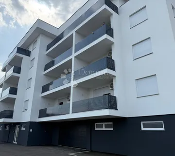 NOVI MAROF - MODERAN STAN U NOVOGRADNJI - cover