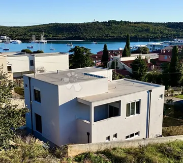 Medulin, Villa sa pogledom na 250m od mora - Banjole, Medulin