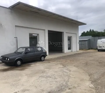 Odličan poslovni prostor za najam - Rožmanići, Kostrena