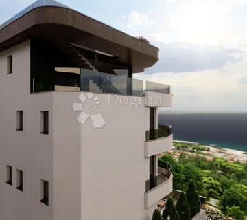 Opatija_Centar, stan 60m2 s pogledom i garažom