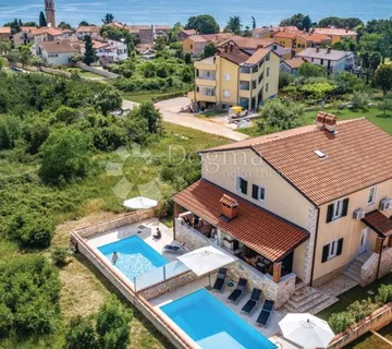Umag okolica, prekrasna dvojna kuća 300 metara od mora!