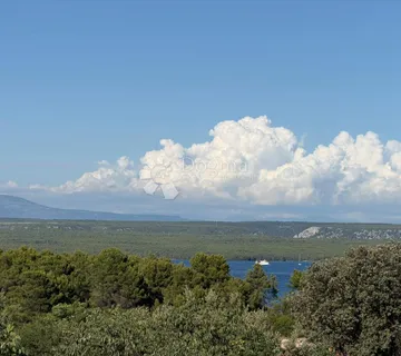 Raslina – parcela 450 m² s pogledom na jezero - Raslina, Šibenik