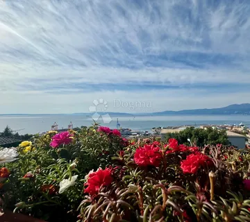 Kuća I Pogled Na Kvarner Sa Vrha Trsata - Rijeka