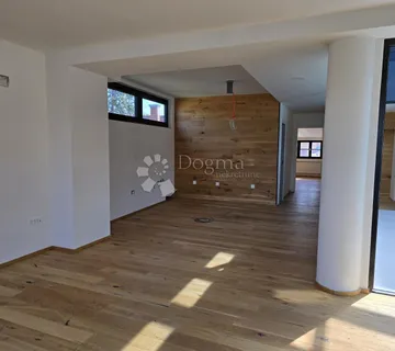 Penthaus iz snova u centru Varaždina - cover