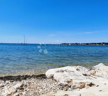 Građevinsko zemljište sa projektom 2km od mora - cover