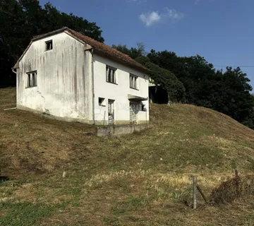 KUĆA ZA ADAPTACIJU+OGROMNO IMANJE - 3831m² - cover