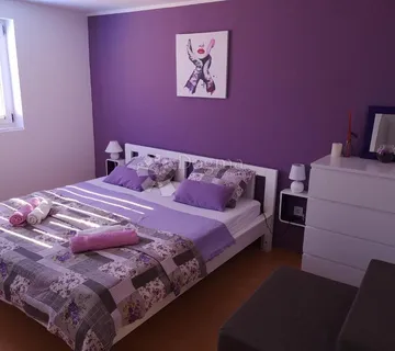 ŠIBENIK, Stan u centru s predivnim pogledom, 116 m2 - cover