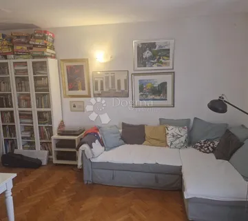 Bačvice, dvosoban stan 57m2, hitno! - cover