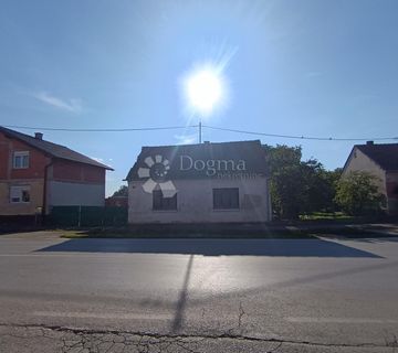 Kuća za renovaciju i veliko zemljište,odlična lokacija u Dardi!! - cover