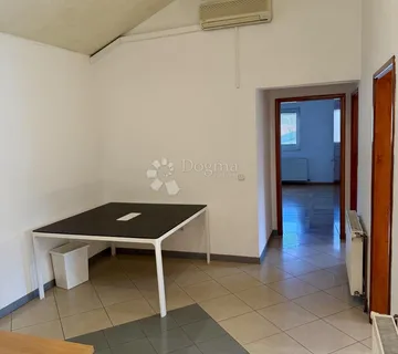 Zagreb, Trnje, poslovni prostor NKP 82,66 m2 na izvrsnoj lokaciji - cover