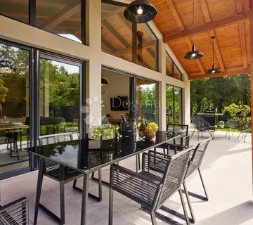 Luksuzna kuća za odmor u Trakošćanu - B1 - cover