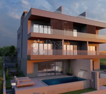 Udoban Stan S5 Komarna - cover