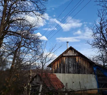 2 kuće, 3ha, selo, divljina - cover