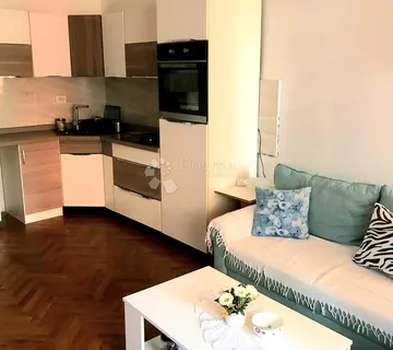 Stan za najam u Ogulinu - cover